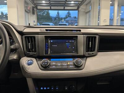 2017 Toyota RAV4 Hybrid Limited - Photo 32 - Gladstone, OR 97027
