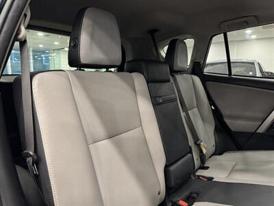 2017 Toyota RAV4 Hybrid Limited - Photo 26 - Gladstone, OR 97027