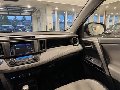 2017 Toyota RAV4 Hybrid Limited - Photo 28 - Gladstone, OR 97027