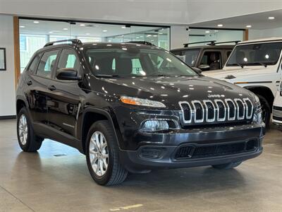 2016 Jeep Cherokee Sport   - Photo 3 - Gladstone, OR 97027