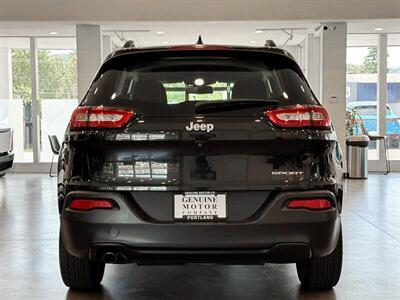 2016 Jeep Cherokee Sport   - Photo 5 - Gladstone, OR 97027
