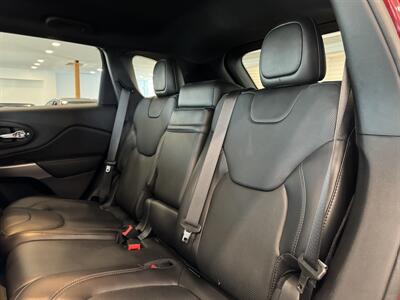 2019 Jeep Cherokee Limited   - Photo 17 - Gladstone, OR 97027
