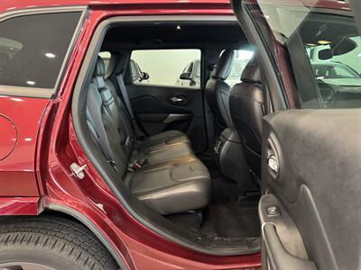 2019 Jeep Cherokee Limited   - Photo 10 - Gladstone, OR 97027
