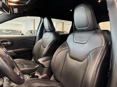 2019 Jeep Cherokee Limited   - Photo 14 - Gladstone, OR 97027