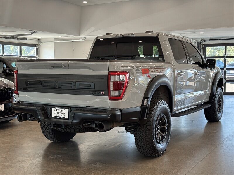 2023 Ford F-150 Raptor photo 4