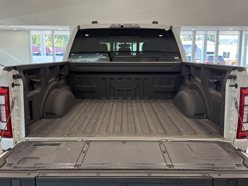 2023 Ford F-150 Raptor photo 39