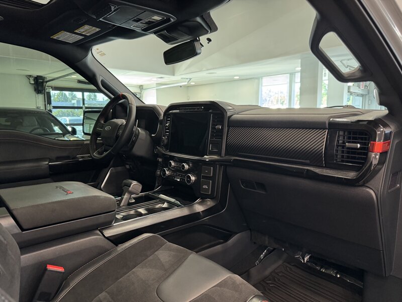 2023 Ford F-150 Raptor photo 22