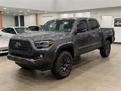 2023 Toyota Tacoma Limited V6 - Photo 1 - Gladstone, OR 97027