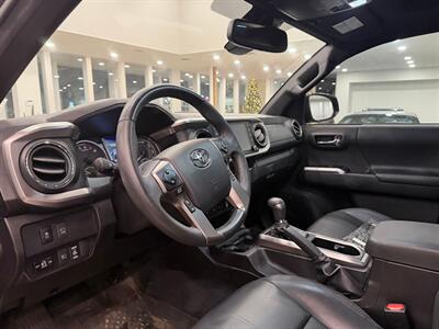 2023 Toyota Tacoma Limited V6 - Photo 5 - Gladstone, OR 97027
