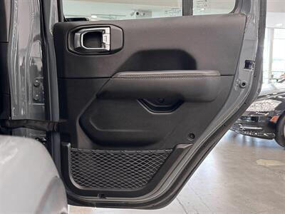 2025 Jeep Wrangler Rubicon 392 Final Edition   - Photo 16 - Gladstone, OR 97027