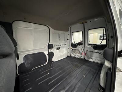 2011 Ford Transit Connect XLT - Photo 24 - Gladstone, OR 97027