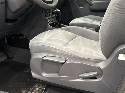 2011 Ford Transit Connect XLT - Photo 14 - Gladstone, OR 97027