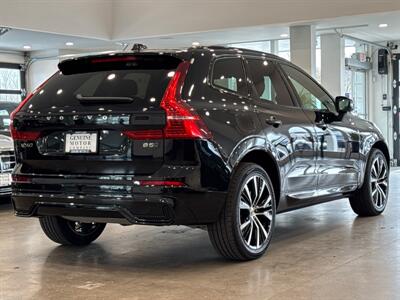 2024 Volvo XC60 B5 Plus Dark Theme   - Photo 6 - Gladstone, OR 97027