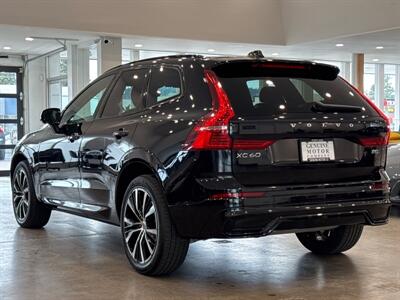 2024 Volvo XC60 B5 Plus Dark Theme   - Photo 4 - Gladstone, OR 97027