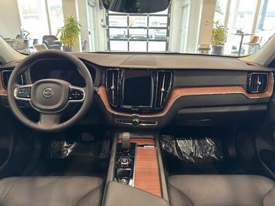 2024 Volvo XC60 B5 Plus Dark Theme   - Photo 8 - Gladstone, OR 97027