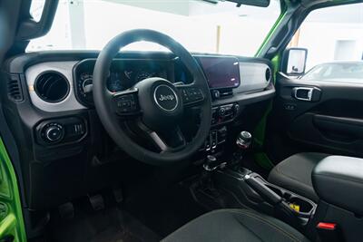 2025 Jeep Wrangler Sport S   - Photo 5 - Gladstone, OR 97027