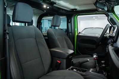 2025 Jeep Wrangler Sport S   - Photo 8 - Gladstone, OR 97027