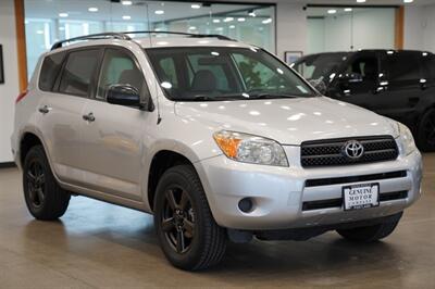 2006 Toyota RAV4   - Photo 3 - Gladstone, OR 97027