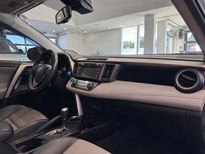 2015 Toyota RAV4 Limited   - Photo 10 - Gladstone, OR 97027