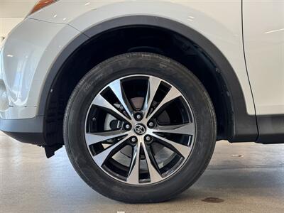 2015 Toyota RAV4 Limited   - Photo 11 - Gladstone, OR 97027