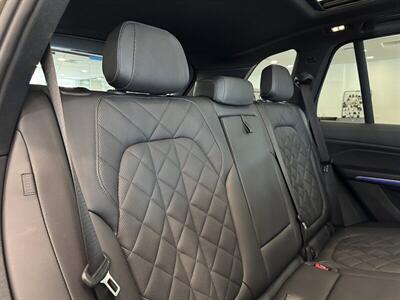 2023 BMW X5 xDrive40i  M-Sport - Photo 25 - Gladstone, OR 97027