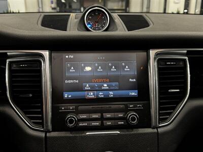 2017 Porsche Macan S   - Photo 25 - Gladstone, OR 97027