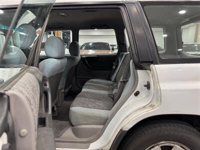 1999 Subaru Forester L   - Photo 12 - Gladstone, OR 97027