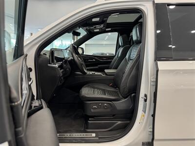 2023 Cadillac Escalade ESV Sport Platinum   - Photo 7 - Gladstone, OR 97027