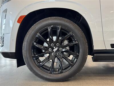 2023 Cadillac Escalade ESV Sport Platinum   - Photo 35 - Gladstone, OR 97027