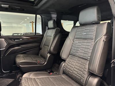 2023 Cadillac Escalade ESV Sport Platinum   - Photo 27 - Gladstone, OR 97027