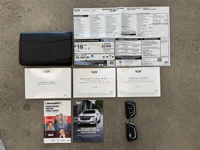 2023 Cadillac Escalade ESV Sport Platinum   - Photo 37 - Gladstone, OR 97027