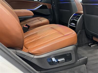 2019 BMW X7 xDrive50i   - Photo 20 - Gladstone, OR 97027
