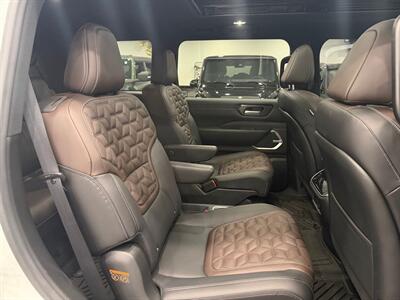 2025 Nissan Armada Platinum Reserve   - Photo 9 - Gladstone, OR 97027