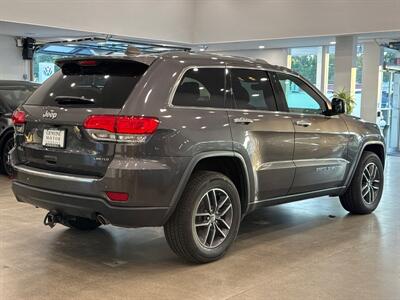 2017 Jeep Grand Cherokee Limited   - Photo 6 - Gladstone, OR 97027