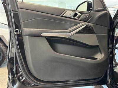 2022 BMW X7 M50i - Photo 13 - Gladstone, OR 97027