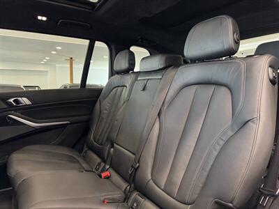 2022 BMW X7 M50i - Photo 25 - Gladstone, OR 97027