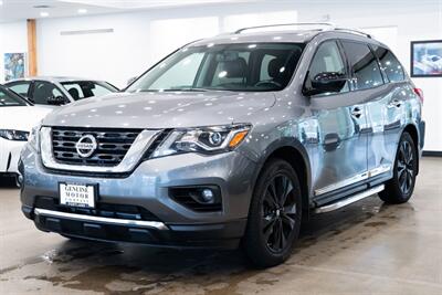 2017 Nissan Pathfinder Platinum   - Photo 1 - Gladstone, OR 97027