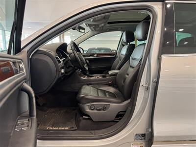 2014 Volkswagen Touareg TDI Lux   - Photo 7 - Gladstone, OR 97027