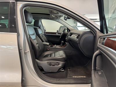 2014 Volkswagen Touareg TDI Lux   - Photo 9 - Gladstone, OR 97027
