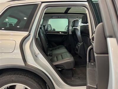 2014 Volkswagen Touareg TDI Lux   - Photo 10 - Gladstone, OR 97027