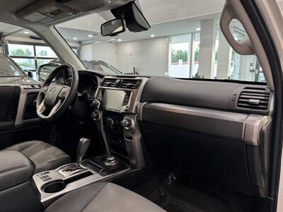 2021 Toyota 4Runner SR5 Premium   - Photo 26 - Gladstone, OR 97027