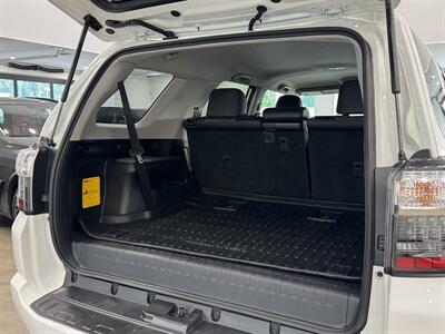 2021 Toyota 4Runner SR5 Premium   - Photo 45 - Gladstone, OR 97027