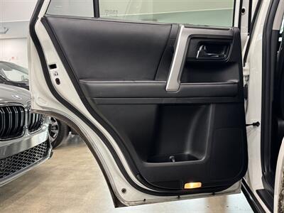 2021 Toyota 4Runner SR5 Premium   - Photo 15 - Gladstone, OR 97027