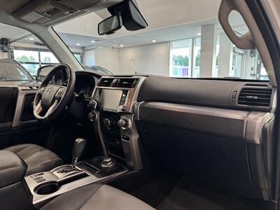 2021 Toyota 4Runner SR5 Premium   - Photo 10 - Gladstone, OR 97027