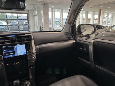 2021 Toyota 4Runner SR5 Premium   - Photo 33 - Gladstone, OR 97027