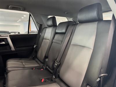2021 Toyota 4Runner SR5 Premium   - Photo 11 - Gladstone, OR 97027