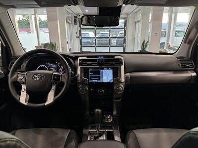 2021 Toyota 4Runner SR5 Premium - Photo 8 - Gladstone, OR 97027