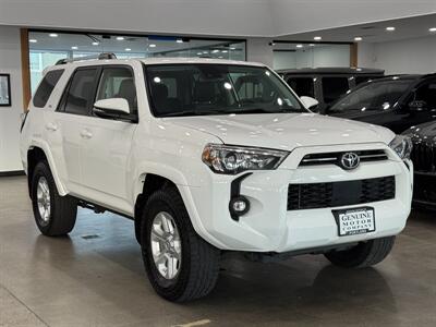 2021 Toyota 4Runner SR5 Premium   - Photo 3 - Gladstone, OR 97027