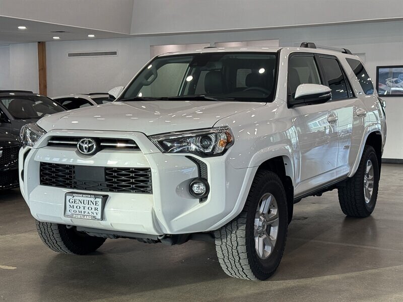 2021 Toyota 4Runner SR5 Premium - Photo 1 - Gladstone, OR 97027