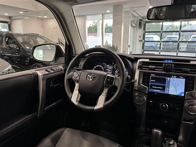 2021 Toyota 4Runner SR5 Premium   - Photo 32 - Gladstone, OR 97027